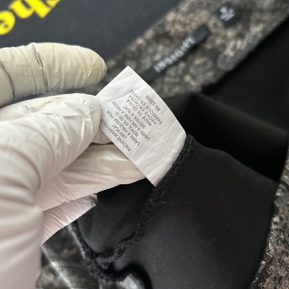 Insight New York EUC Straight Leg Pants Black Metallic Paisley - Picture 7 of 7